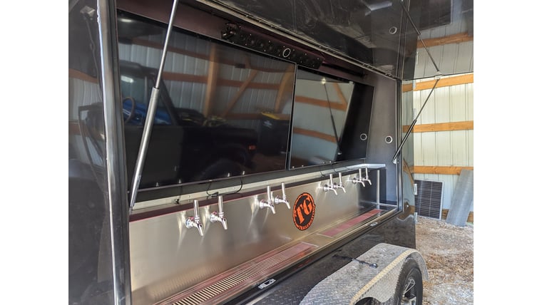 Trailer DRAFT BEER 8 faucet 20 Keg - 1